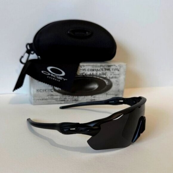 NEW Oakley Radar EV PRIZM Polarized OO9208 Black Frame - Picture 3 of 9